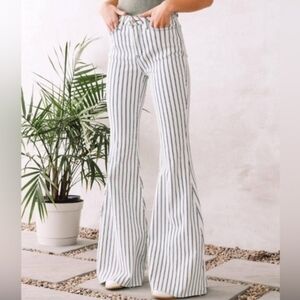 Judy Blue Super Flare Striped Jeans - Size 15/32